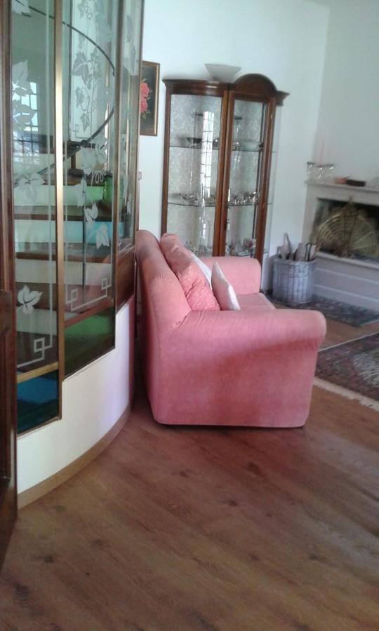 Villa Rosa Caporciano Esterno foto